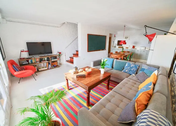 Apartment Duplex Casco Antiguo